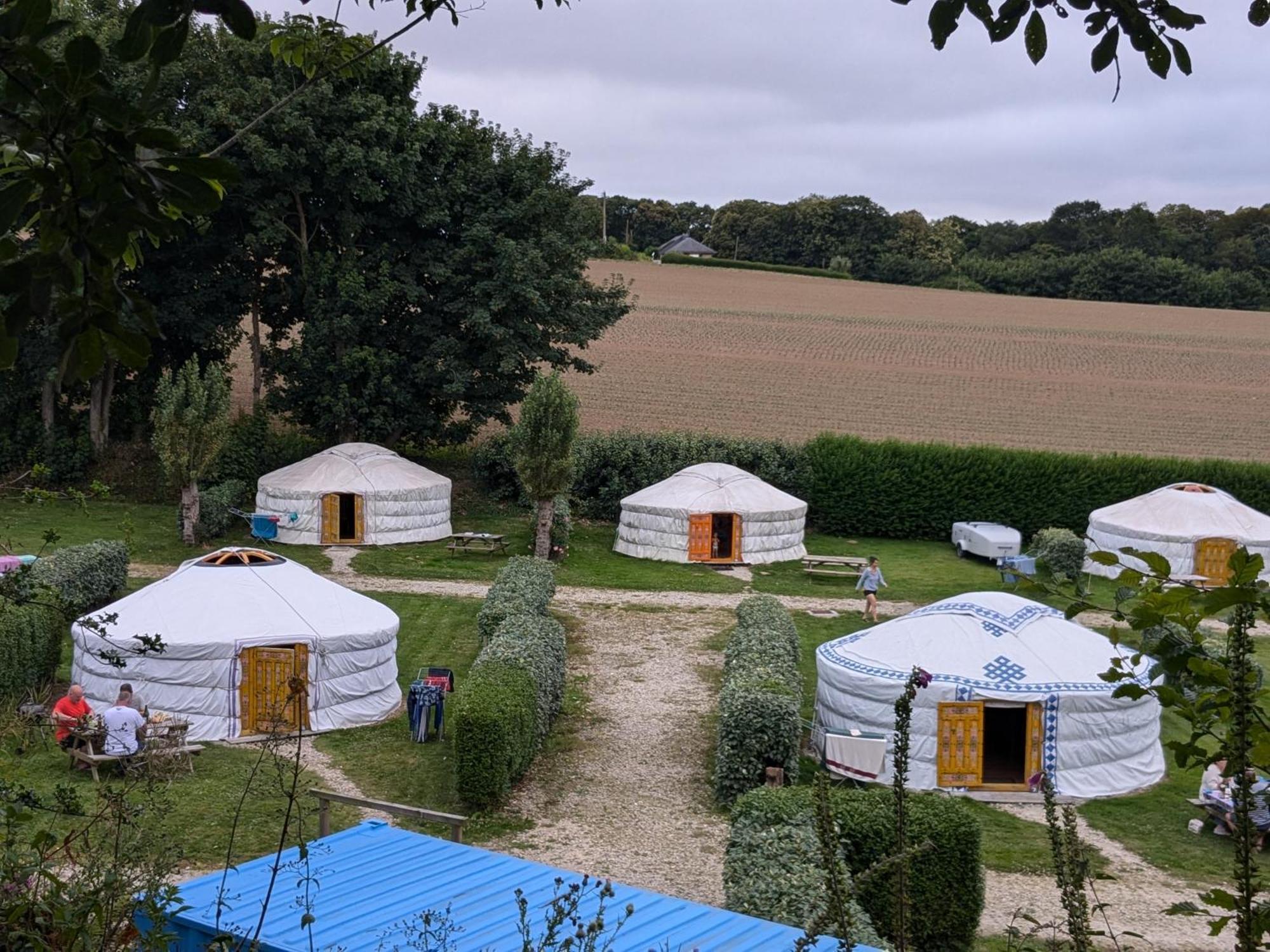 Camping Kerlaudy Mer Et Yourtes Plouenan Экстерьер фото