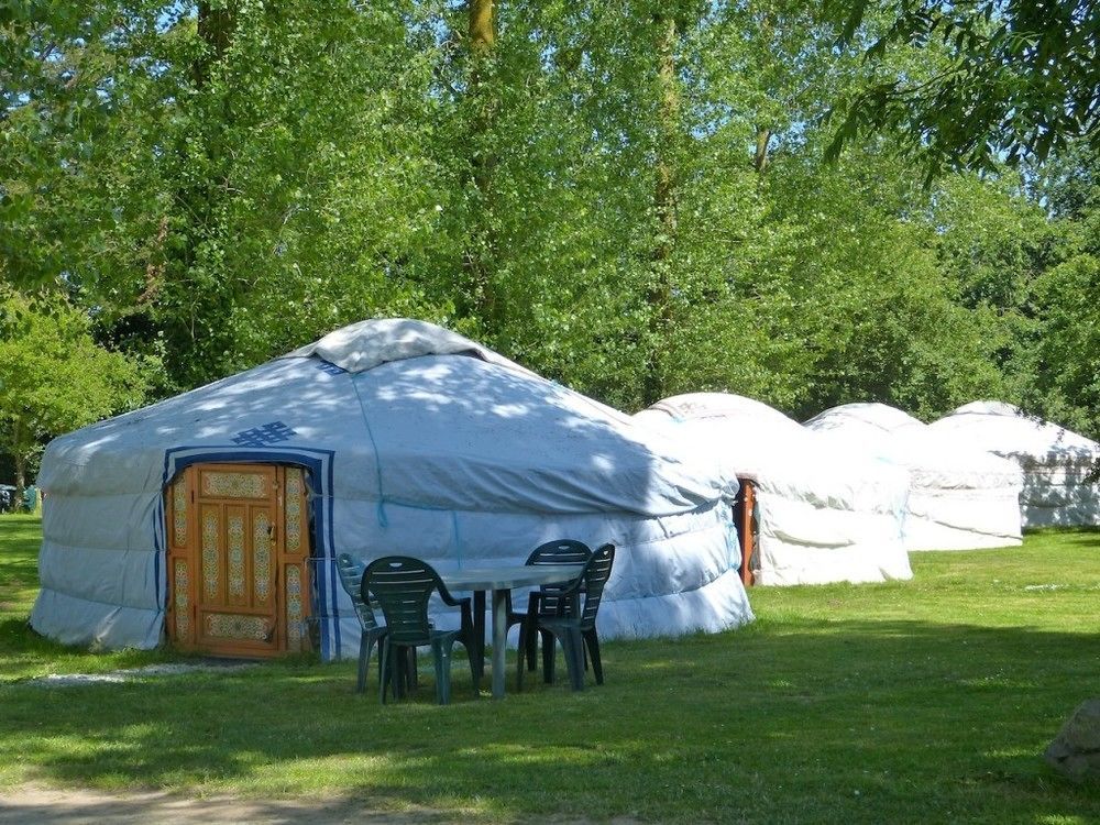 Camping Kerlaudy Mer Et Yourtes Plouenan Экстерьер фото